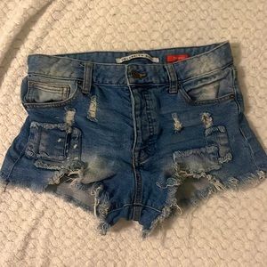 Theses are Celebrity pink Women’s Jean shorts size 5/27